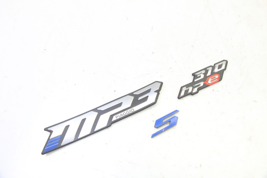 photo de LOGO MARCHIO PIAGGIO MP3 HPE 310 (2024 - 2025) - Vista principale