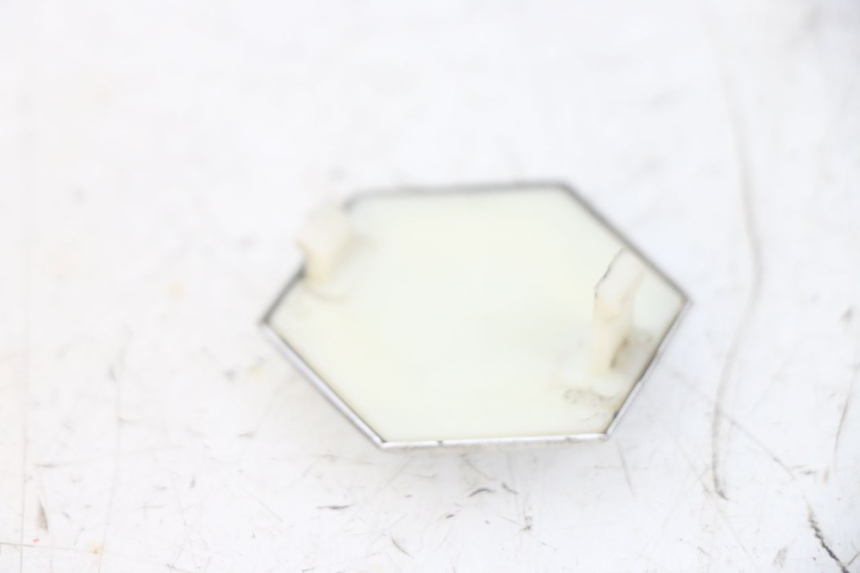 photo de LOGO MARCHIO PIAGGIO MP3 HPE 300 (2019 - 2026) - Zoom sullo stato d'uso