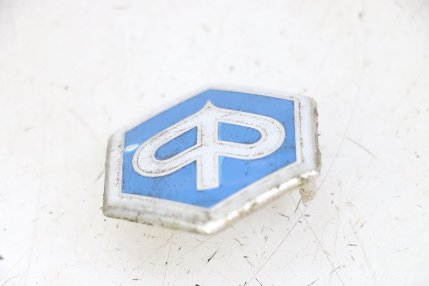 photo de LOGO MARCHIO PIAGGIO MP3 LT 300 (2010 - 2016) - Dettaglio del componente
