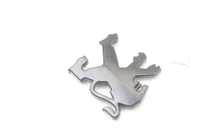 photo de LOGO MARCHIO PEUGEOT TKR TREKKER FURIOUS 50 (2005 - 2014) - Dettaglio del componente