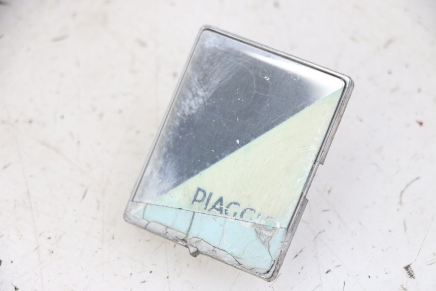 photo de LOGO MARCHIO PIAGGIO VESPA GRANTURISMO 200 (2004 - 2005) - Vista principale