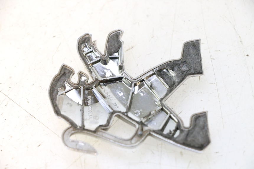 photo de LOGO MARCHIO PEUGEOT SATELIS 125 (2013 - 2018) - Altra angolazione