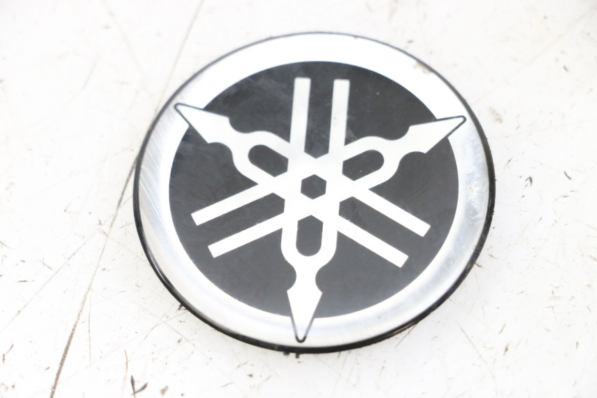 photo de LOGO MARCHIO YAMAHA TDM ABS 900 (2002 - 2014) - Vista principale