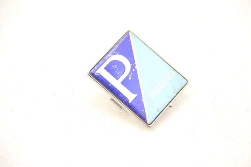photo de LOGO MARCA PIAGGIO VESPA LX 2T 50 (2005 - 2013) - Dettaglio del componente