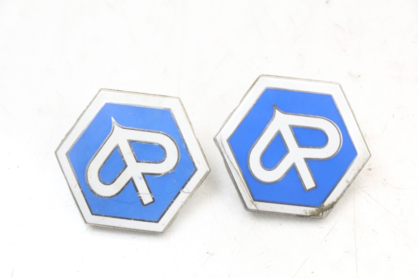 photo de LOGO MARCA PIAGGIO X10 125 (2012 - 2017) - Vista principale