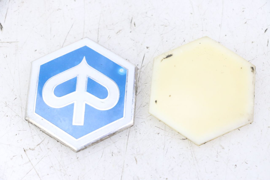 photo de LOGO MARCA PIAGGIO XEVO - X EVO 125 (2007 - 2017) - Vista principale