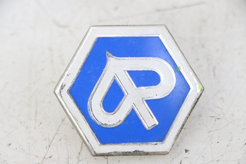 photo de LOGO MARCA PIAGGIO XEVO - X EVO 125 (2007 - 2017) - Altra angolazione