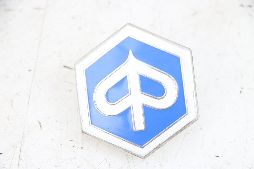 photo de LOGO MARCA PIAGGIO XEVO - X EVO 125 (2007 - 2017) - Vista principale