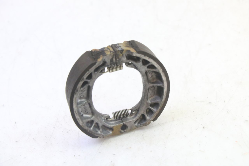 photo de GANASCE FRENO KYMCO AGILITY NAKED RENOUVO 2T 50 (2011 - 2018) - Dettaglio del componente