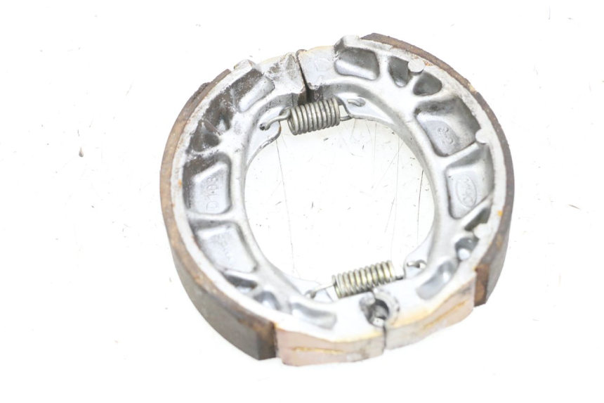 photo de GANASCE FRENO KYMCO AGILITY PREMIUM 50 (2007 - 2010) - Zoom sullo stato d'uso