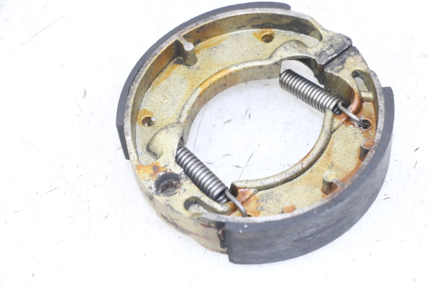 photo de PASTIGLIE FRENO MBK BOOSTER SPIRIT NAKED 50 (2004 - 2017) - Primo piano tecnico