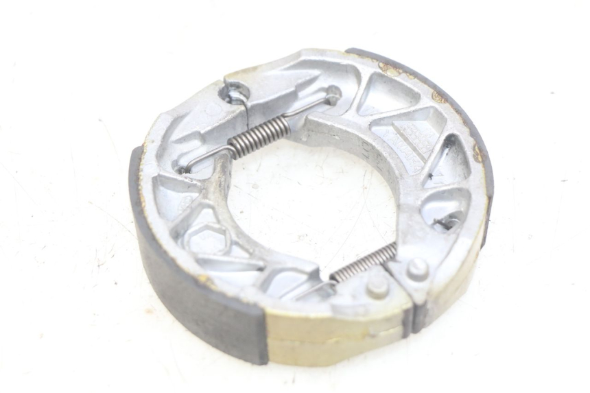 photo de PASTIGLIE FRENO YAMAHA BW'S EASY 50 (2013 - 2016) - Primo piano tecnico