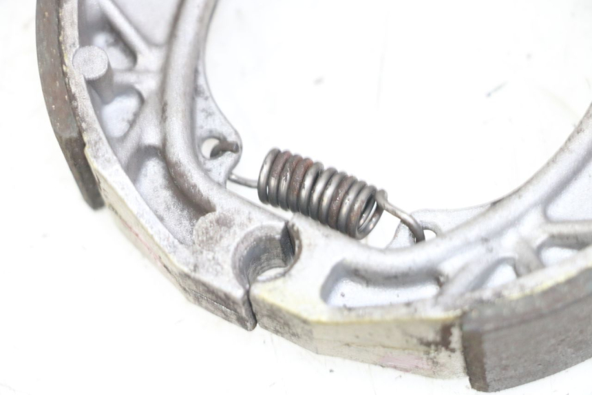 photo de GANASCE FRENO PEUGEOT KISBEE 2T 50 (2018 - 2022) - Zoom sullo stato d'uso