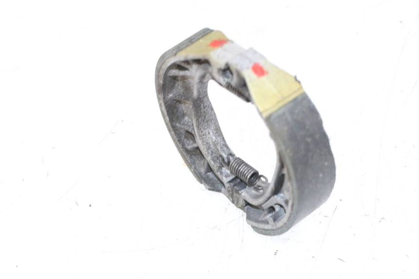 photo de PASTIGLIE FRENO PEUGEOT KISBEE 2T 50 (2010 - 2017) - Dettaglio del componente