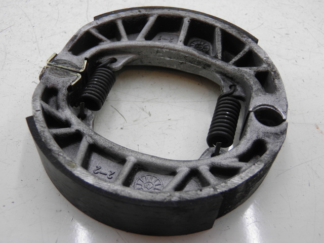 photo de PATTINO DEL FRENO PIAGGIO ZIP 2T 50 (2009 - 2019) - Vista principale