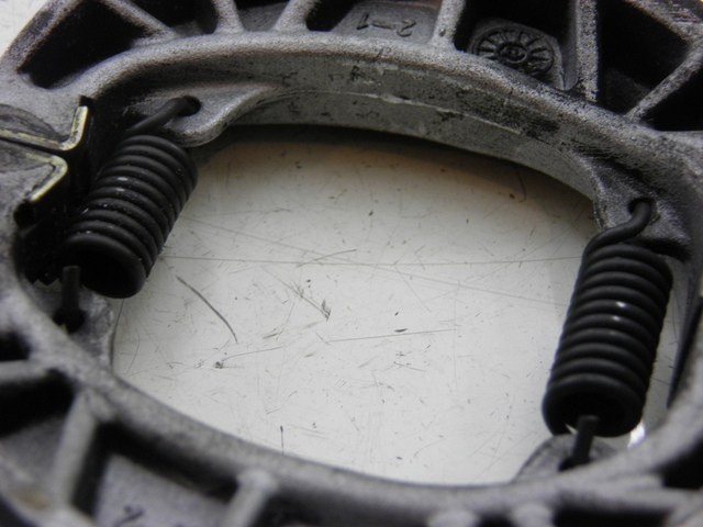 photo de PATTINO DEL FRENO PIAGGIO ZIP 2T 50 (2009 - 2019) - Altra angolazione