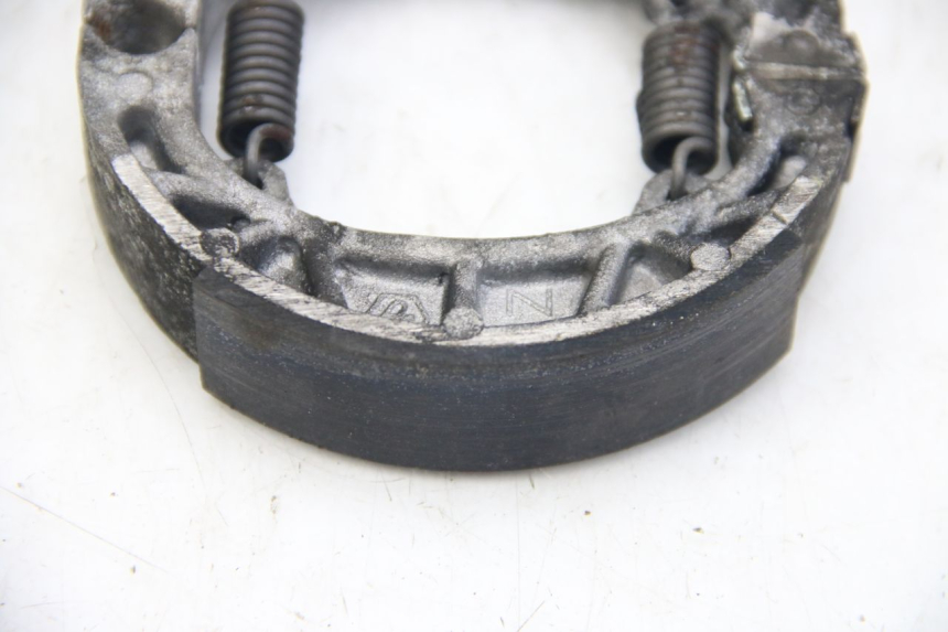 photo de PASTIGLIE FRENO PIAGGIO ZIP 4T 50 (2018 - 2020) - Altra angolazione