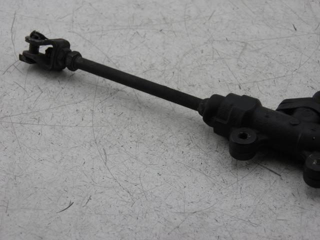 photo de Cilindro principale posteriore HONDA CB SEVEN FITTY 750 (1992 - 2003) - Vista d'insieme del prodotto