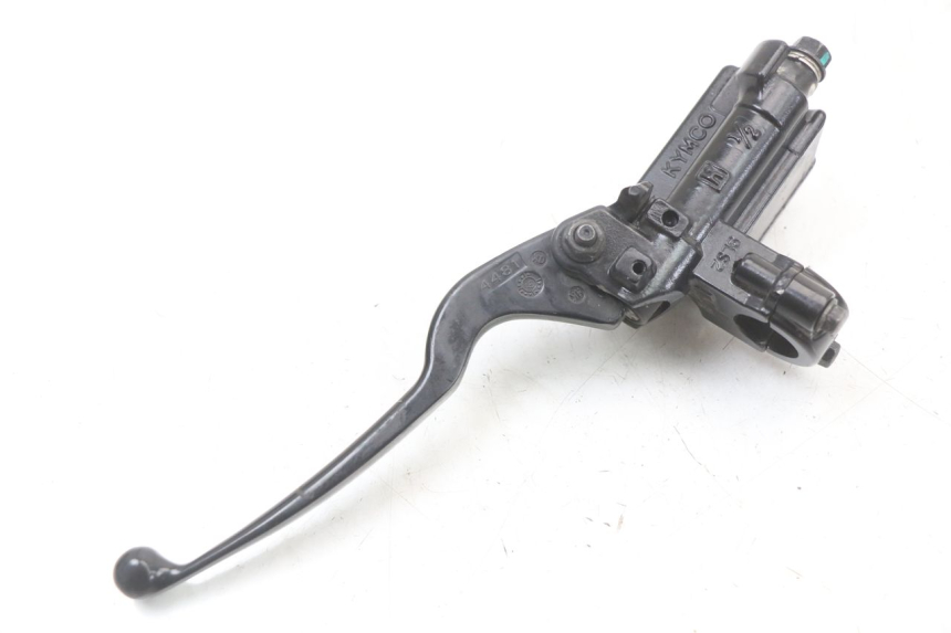 photo de MASTERCYLINDER ANTERIORE KYMCO AGILITY 4T 50 (2018 - 2022) - Primo piano tecnico