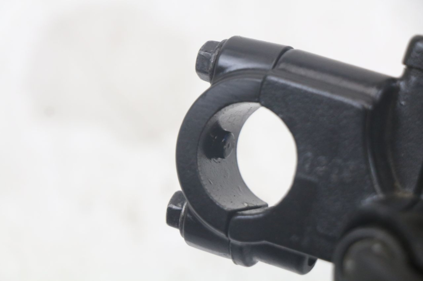 photo de MASTERCYLINDER ANTERIORE KYMCO AGILITY 4T 50 (2018 - 2022) - Dettagli dei punti di fissaggio