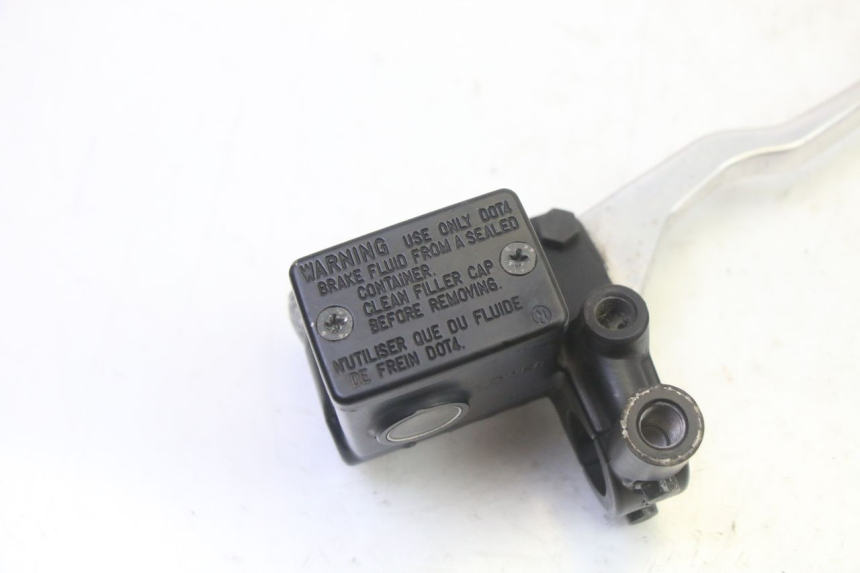 photo de MASTERCYLINDER ANTERIORE SUZUKI BURGMAN 125 (2007 - 2014) - Dettaglio del componente