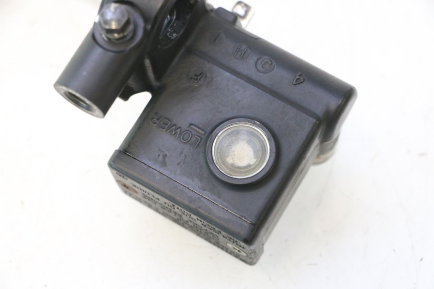 photo de MASTERCYLINDER ANTERIORE SUZUKI BURGMAN 125 (2007 - 2014) - Altra angolazione