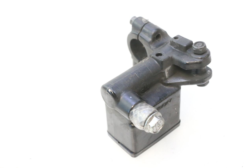 photo de MASTERCYLINDER ANTERIORE SUZUKI BURGMAN 125 (2007 - 2014) - Primo piano tecnico