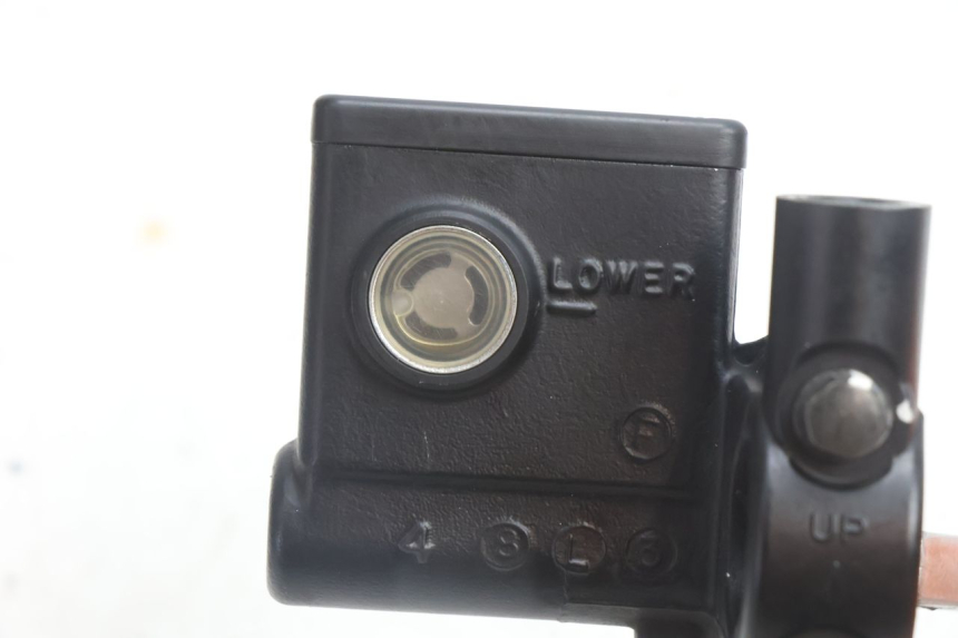 photo de MASTERCYLINDER ANTERIORE SUZUKI BURGMAN 125 (2007 - 2014) - Vista d'insieme del prodotto