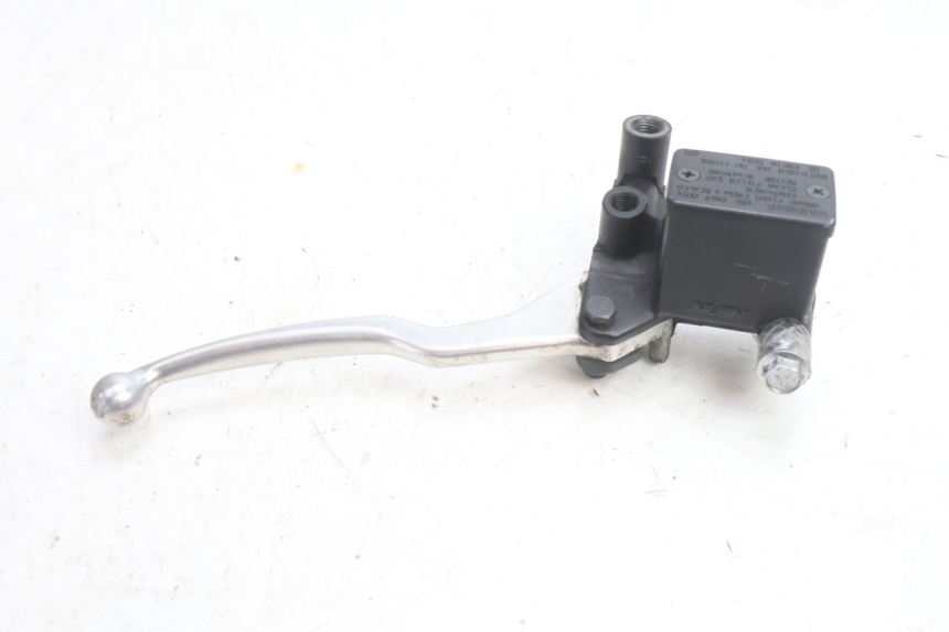photo de MASTERCYLINDER ANTERIORE SUZUKI BURGMAN 125 (2007 - 2014) - Dettagli dei punti di fissaggio