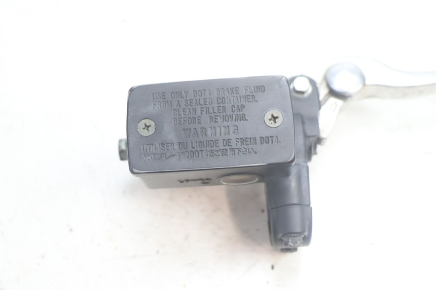 photo de POMPA FRENO ANTERIORE SUZUKI BURGMAN EXECUTIVE ABS 650 (2006 - 2012) - Dettaglio del componente