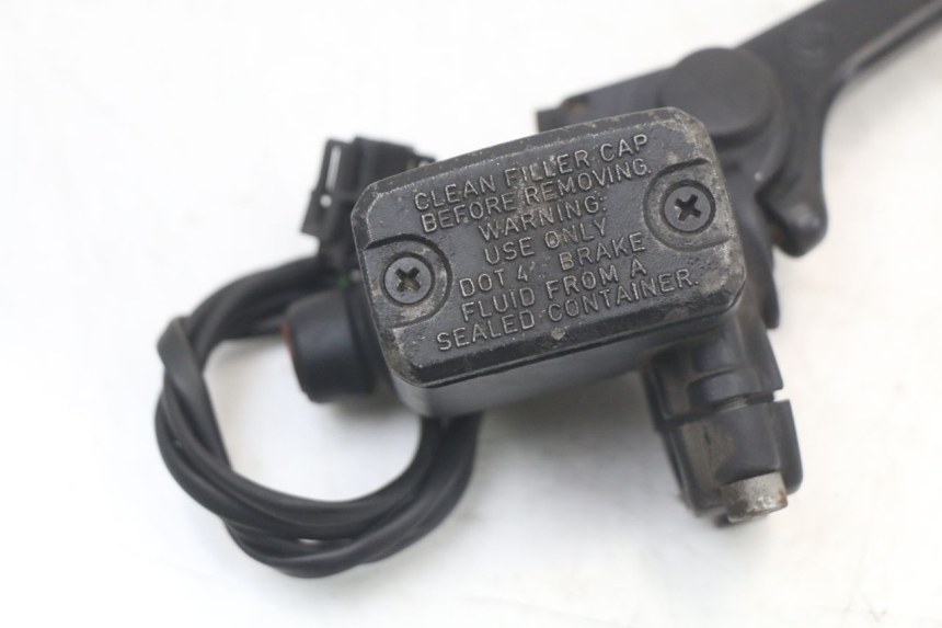 photo de MASTERCYLINDER ANTERIORE BMW C1 125 (2000 - 2003) - Dettaglio del componente