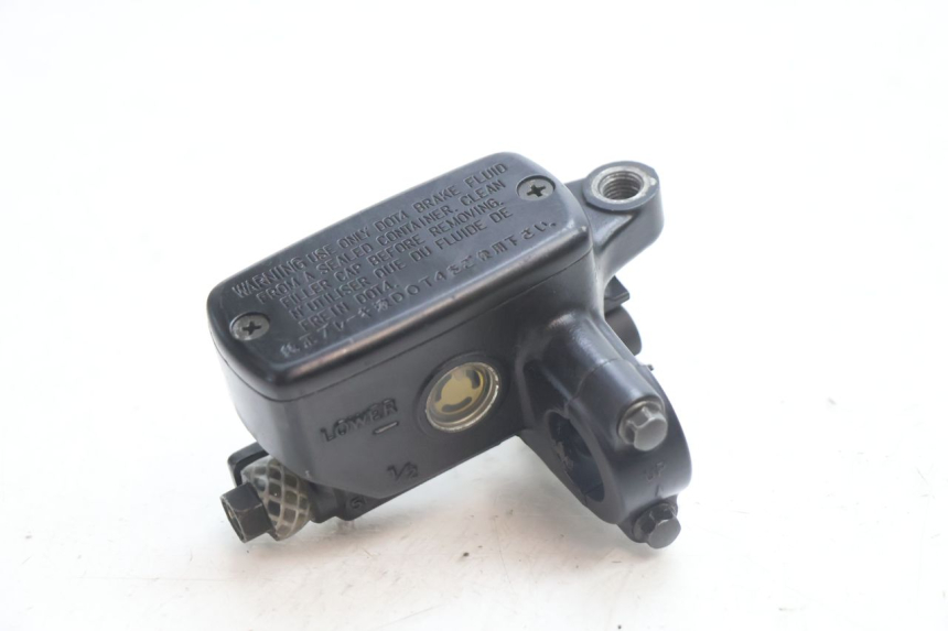 photo de POMPA FRENO ANTERIORE HONDA CB F HORNET 600 (2005 - 2006) - Vista principale