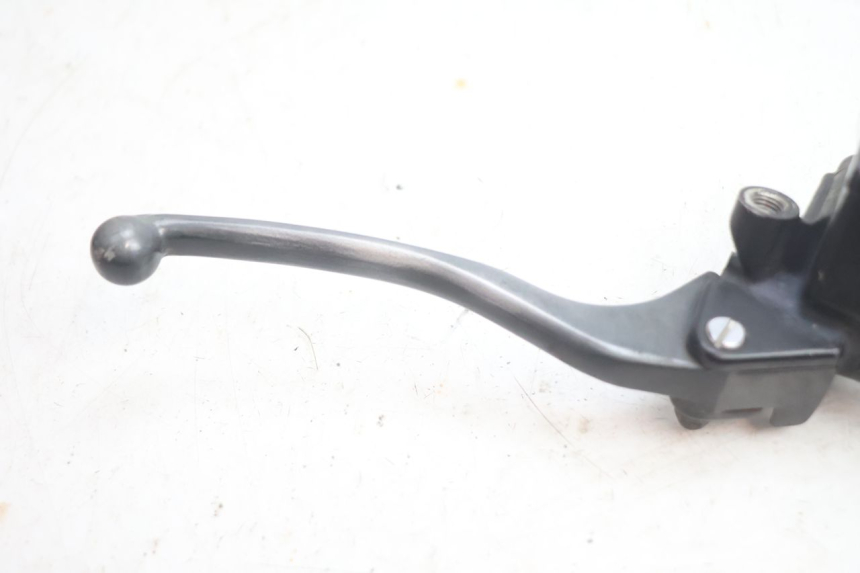 photo de POMPA FRENO ANTERIORE HONDA CB TWO FIFTY 250 (1991 - 2002) - Stato della superficie e materiale