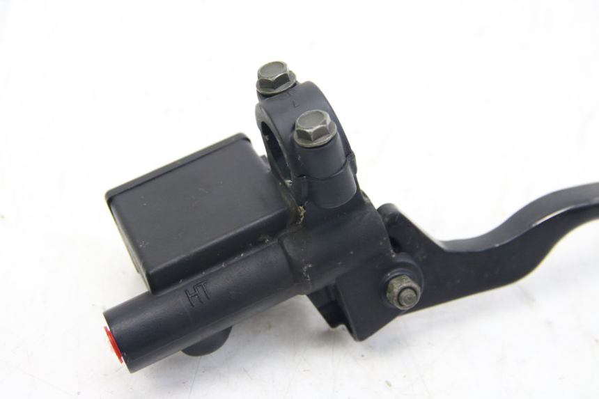 photo de MASTERCYLINDER ANTERIORE PEUGEOT CITYSTAR 50 (2013 - 2017) - Dettaglio del componente
