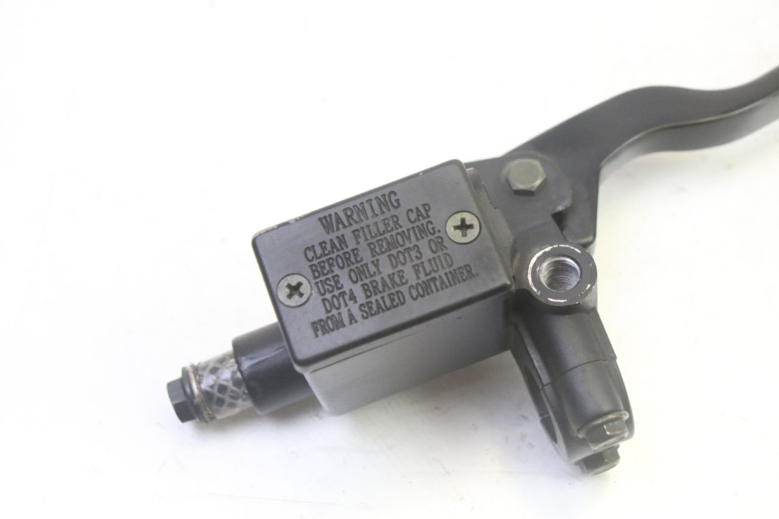 photo de MASTERCYLINDER ANTERIORE PEUGEOT CITYSTAR 50 (2013 - 2017) - Dettaglio del componente