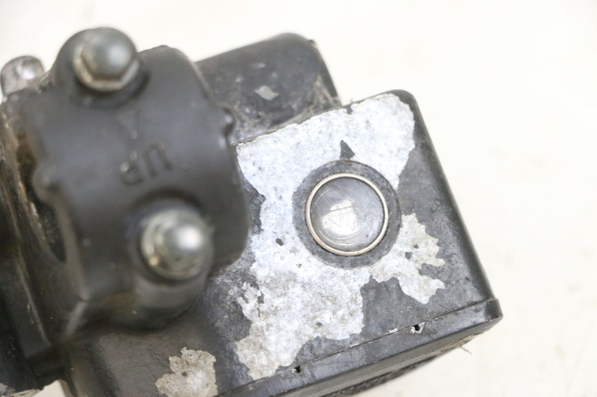 photo de POMPA FRENO ANTERIORE KSR CODE 125 (2018 - 2020) - Zoom sullo stato d'uso