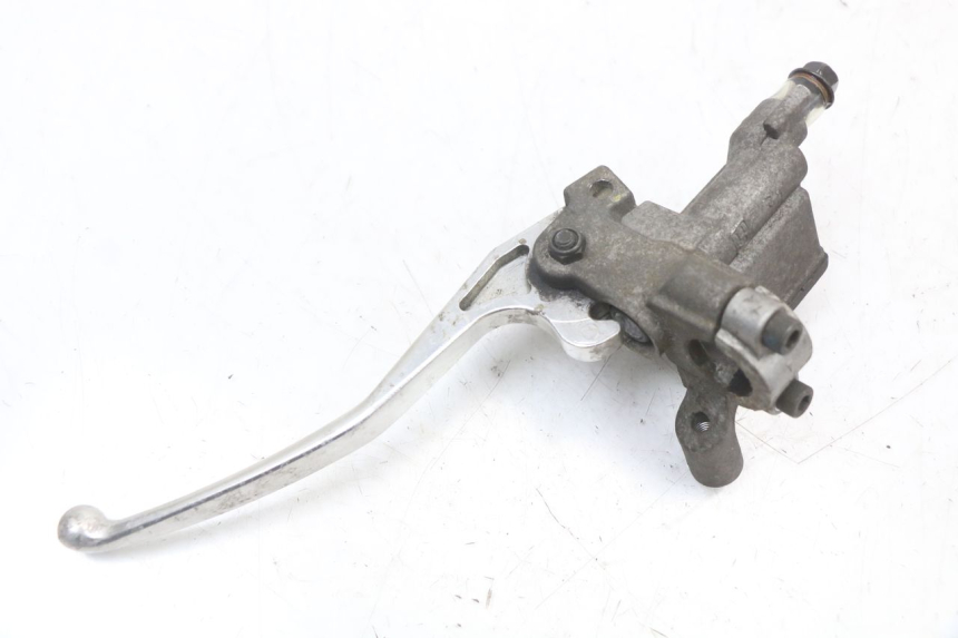 photo de MASTERCYLINDER ANTERIORE YAMAHA CYGNUS X 125 (2004 - 2007) - Vista d'insieme del prodotto