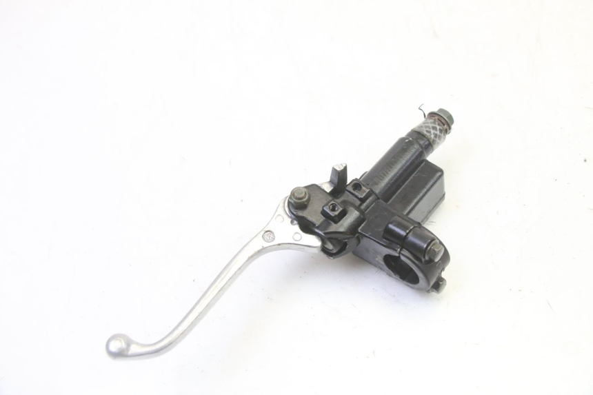 photo de MASTRO CILINDRO ANTERIORE PROBIKE DIRT 140 - Dettagli dei punti di fissaggio