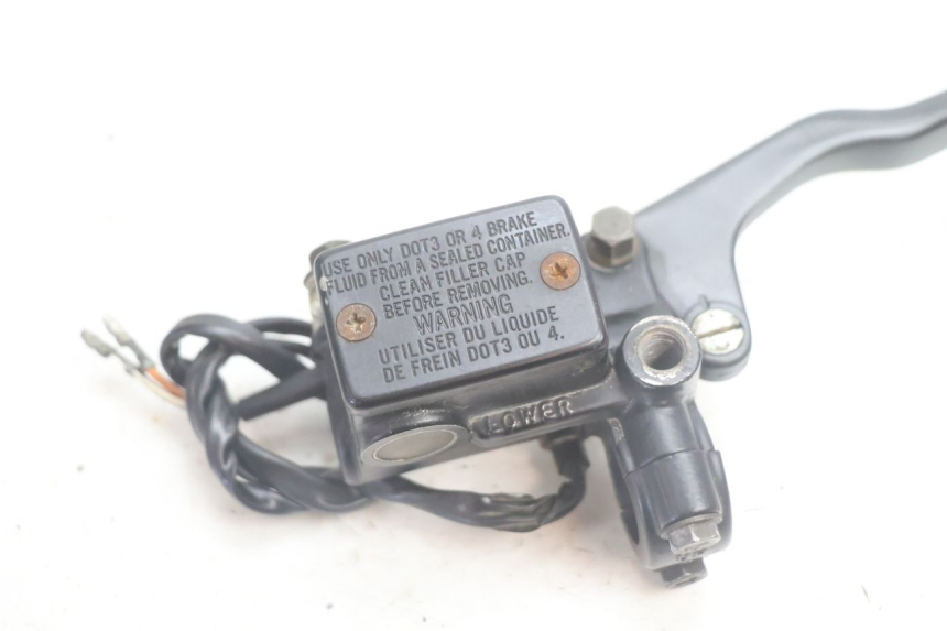 photo de POMPA FRENO ANTERIORE SUZUKI DR S 600 (1985 - 1989) - Dettaglio del componente