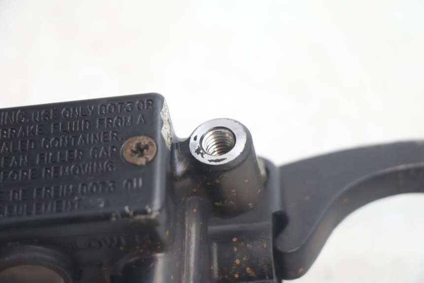 photo de POMPA FRENO ANTERIORE CF MOTO E-CHARM 125 (2005 - 2008) - Zoom sullo stato d'uso