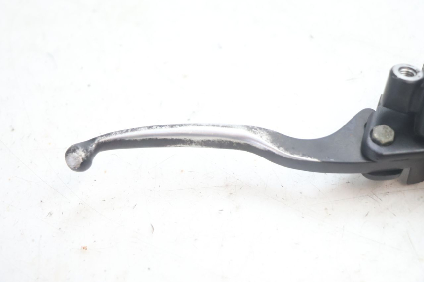 photo de POMPA FRENO ANTERIORE CF MOTO E-CHARM 125 (2005 - 2008) - Stato della superficie e materiale