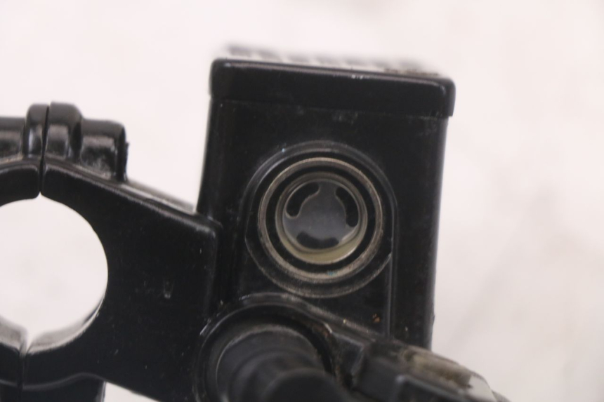 photo de MASTERCYLINDER ANTERIORE PEUGEOT E-VIVACITY 1 (2012 - 2018) - Vista d'insieme del prodotto