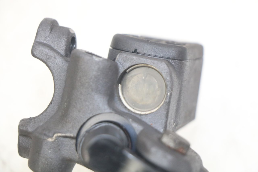 photo de MASTERCYLINDER ANTERIORE PEUGEOT ELYSEO 125 (1999 - 2004) - Dettaglio del componente