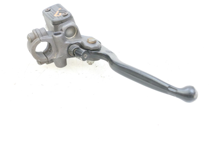 photo de MASTERCYLINDER ANTERIORE PEUGEOT ELYSEO 125 (1999 - 2004) - Stato della superficie e materiale