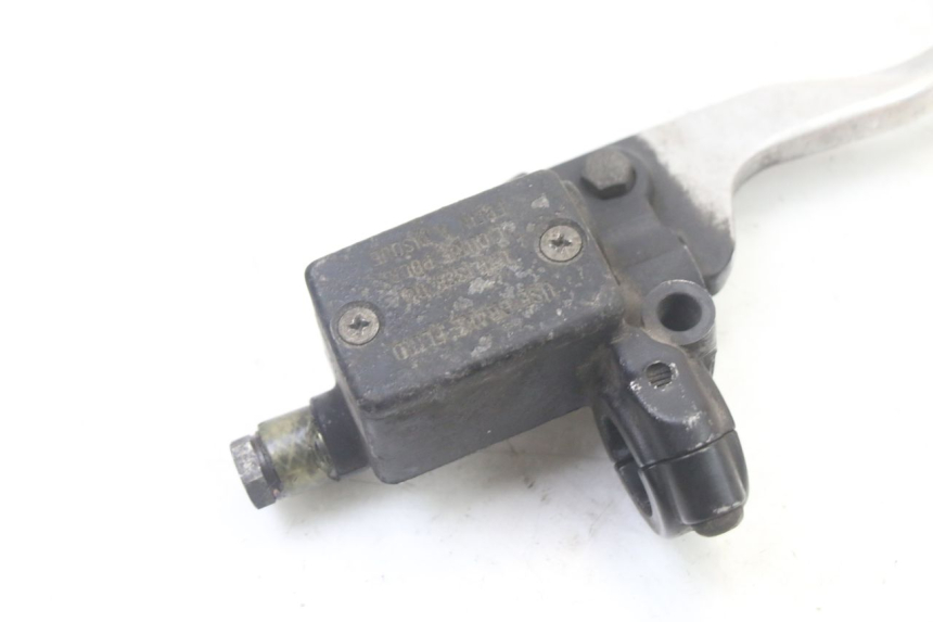 photo de MASTERCYLINDER ANTERIORE PEUGEOT ELYSTAR 50 (2002 - 2014) - Zoom sullo stato d'uso