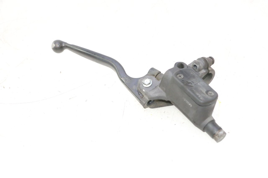 photo de MASTERCYLINDER ANTERIORE PEUGEOT ELYSTAR 50 (2002 - 2014) - Dettaglio del componente
