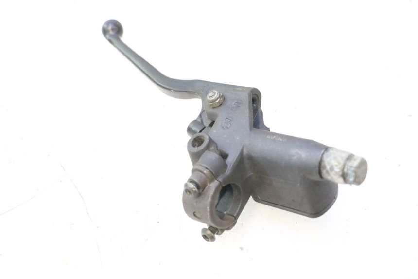 photo de MASTERCYLINDER ANTERIORE PEUGEOT ELYSTAR 50 (2002 - 2014) - Dettaglio del componente