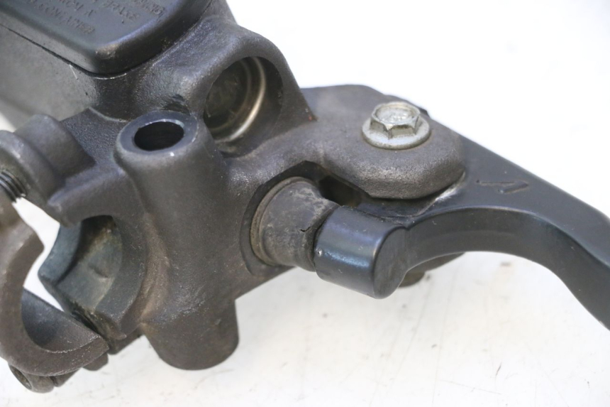 photo de MASTERCYLINDER ANTERIORE PEUGEOT ELYSTAR 50 (2002 - 2014) - Vista d'insieme del prodotto