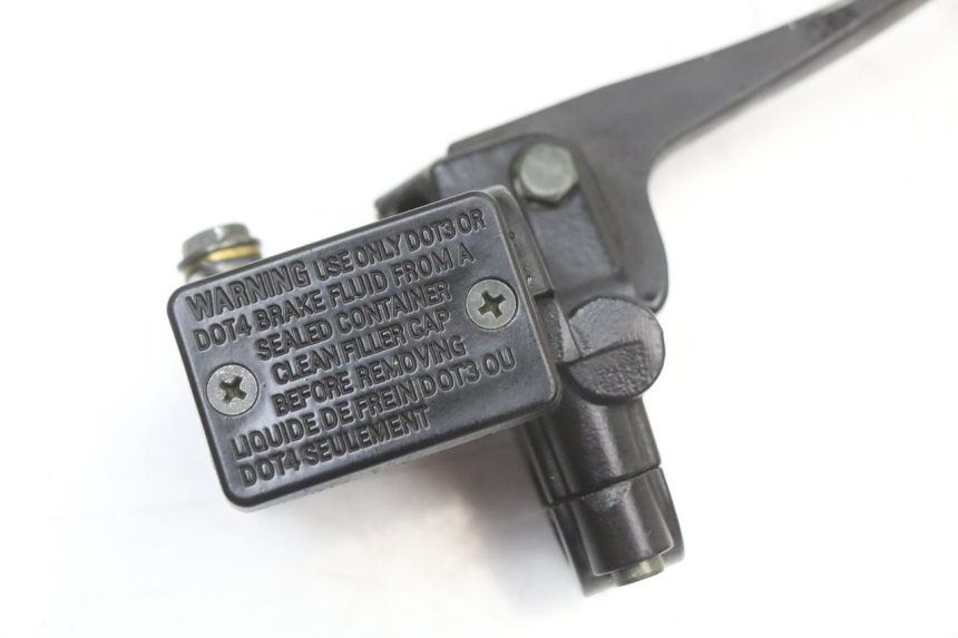 photo de MASTERCYLINDER ANTERIORE JM MOTORS EVOLIS 4T 50 (2018 - 2022) - Zoom sullo stato d'uso