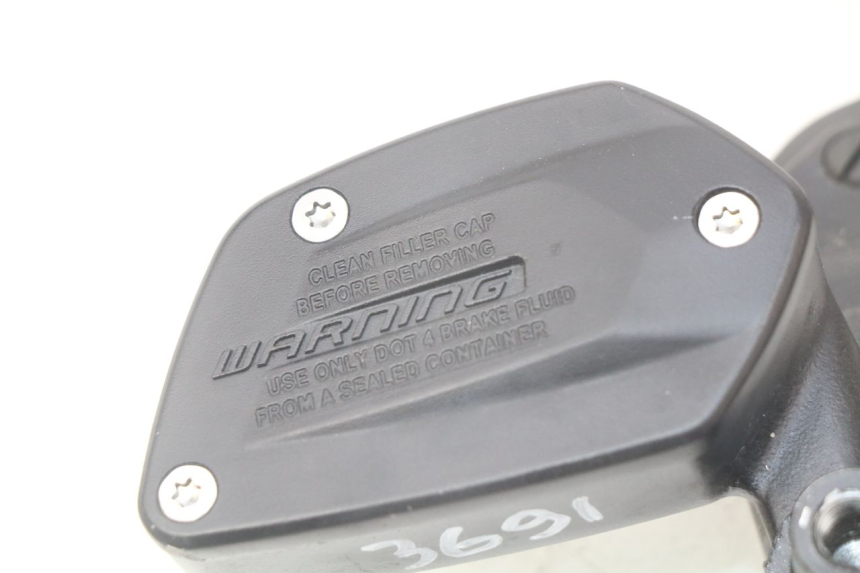 photo de CILINDRO PRINCIPALE ANTERIORE BMW F GS K81 850 (2018 - 2023) - Vista d'insieme del prodotto